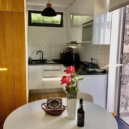 Prázdninový dům Refugio De Pedra Fajã da Ovelha